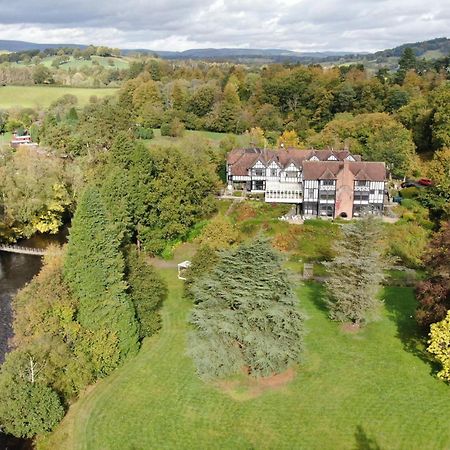 Caer Beris Manor By Group Retreats Villa Builth Wells Bagian luar foto